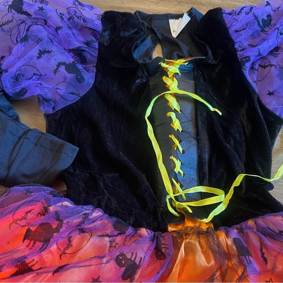 Girls Witch Halloween Costume with Light Up Dress Hat with Broom Size Medium - Picture 6 of 12